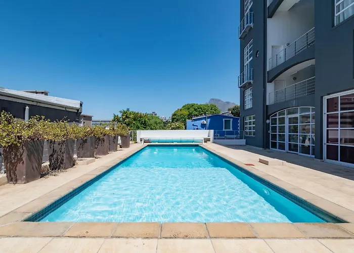 Stunning 2 Bed Apartment - Green Point